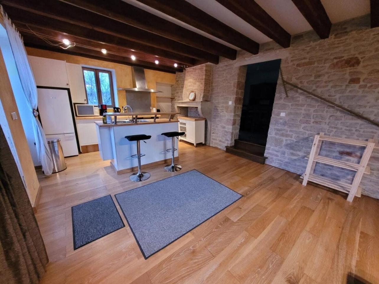 Les Jyrondelles Prisse Family House Villa Buitenkant foto